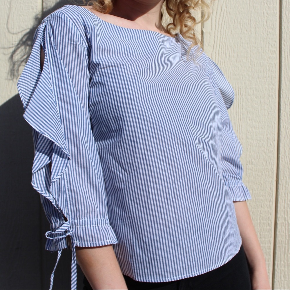 Blue and White Striped Blouse w/ Ruffled Sleeves